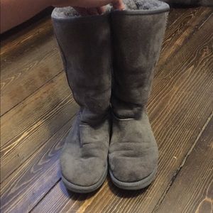 Tall gray uggs